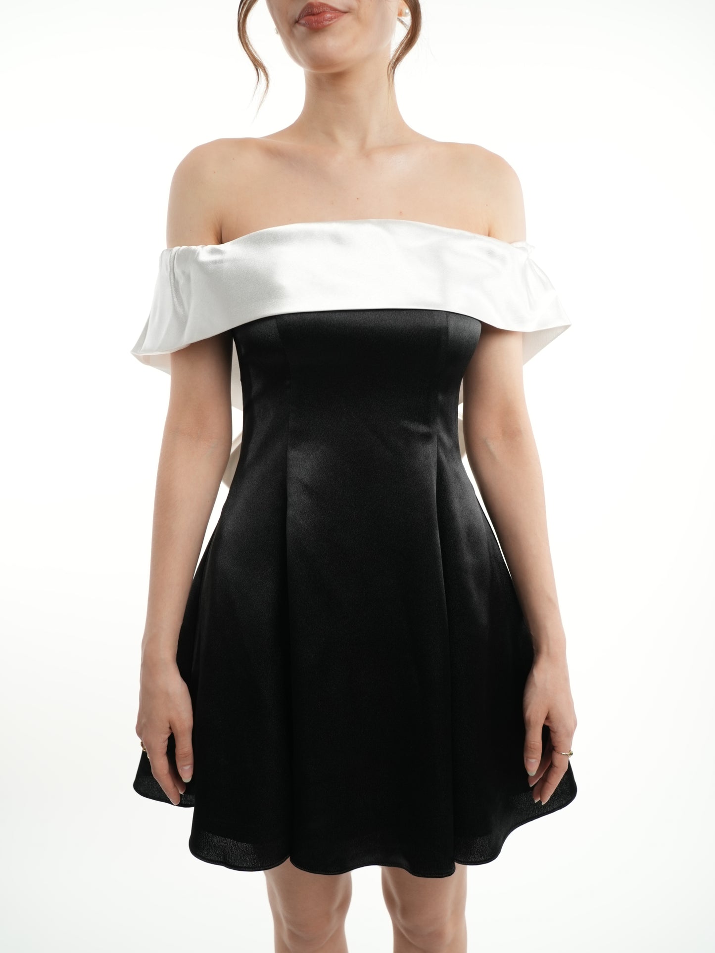 VICTORIA mini dress off-the-shoulder neckline